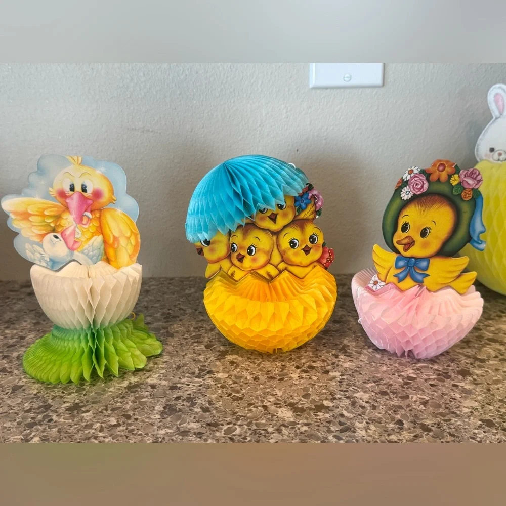 Vintage Honeycomb Tissue Easter Centerpiece Decor Lot Of 12 Eureka Beistle Ameri
